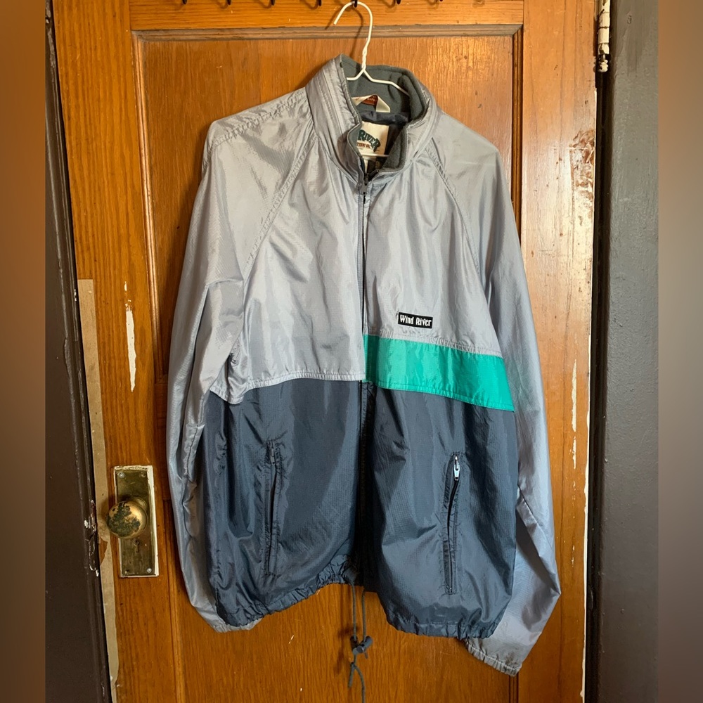 Windriver Outfitting Co Men’s windbreaker